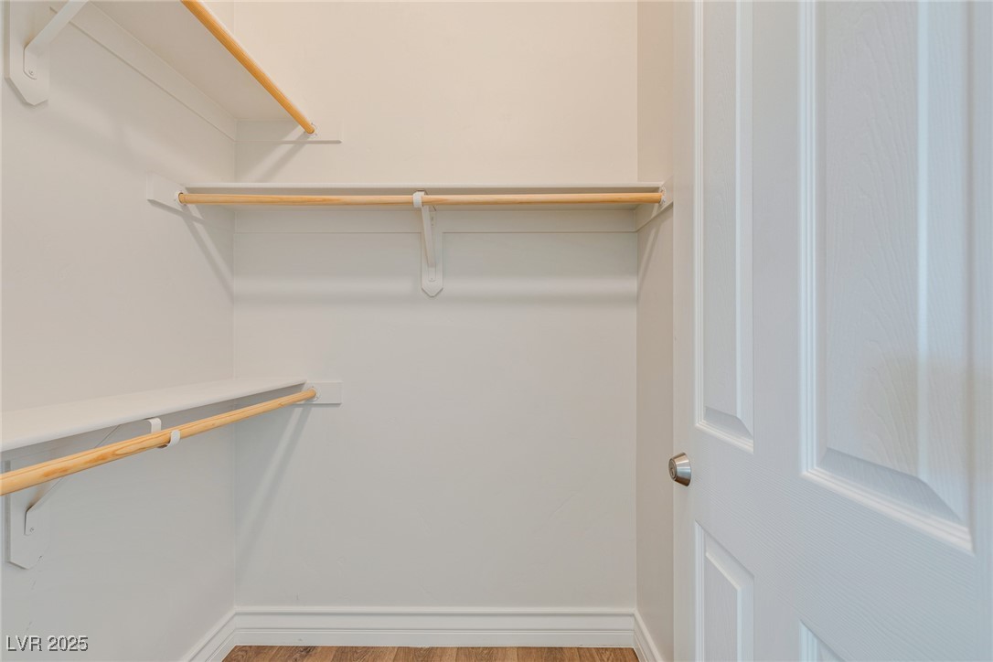 Las Vegas, Nevada 89139, United States, 5 Bedrooms Bedrooms, ,5 BathroomsBathrooms,Residential,Active,250094