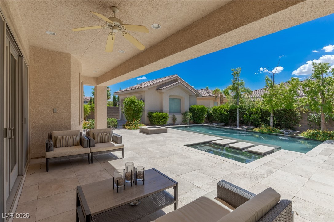 Las Vegas, Nevada 89139, United States, 5 Bedrooms Bedrooms, ,5 BathroomsBathrooms,Residential,Active,250094