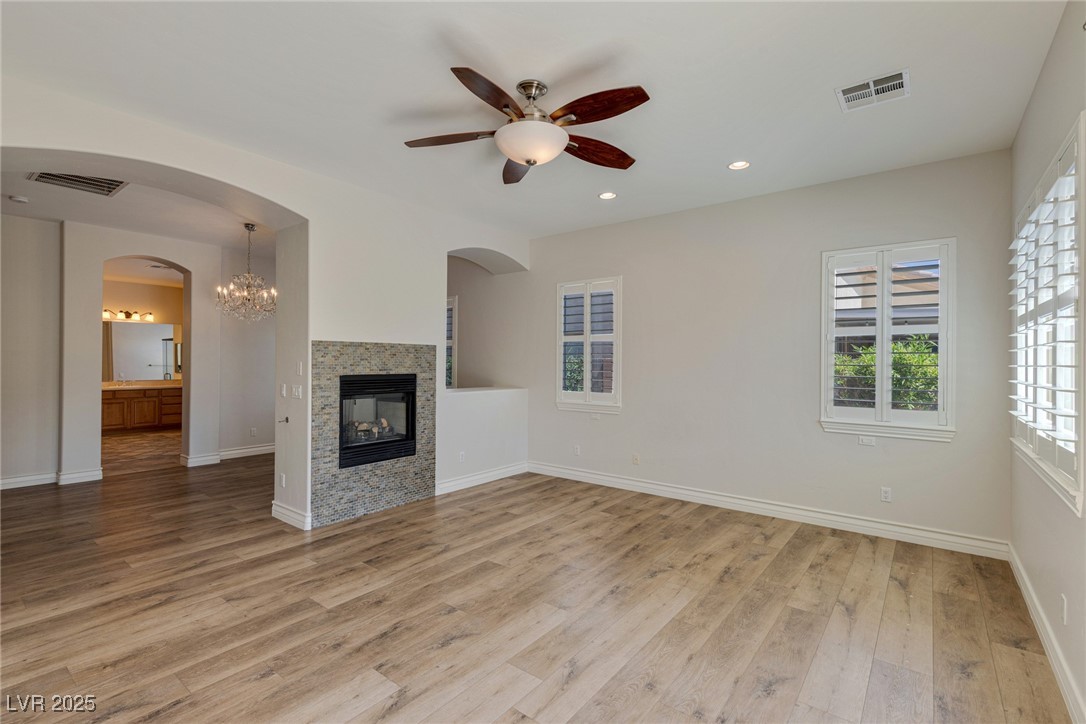 Las Vegas, Nevada 89139, United States, 5 Bedrooms Bedrooms, ,5 BathroomsBathrooms,Residential,Active,250094