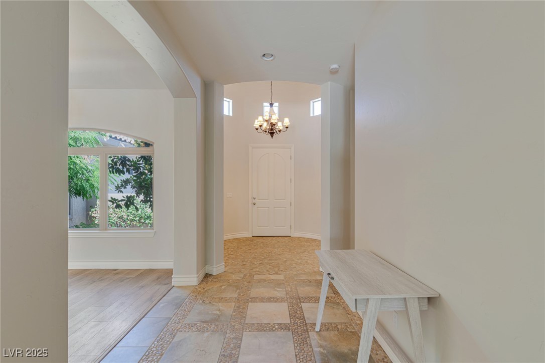 Las Vegas, Nevada 89139, United States, 5 Bedrooms Bedrooms, ,5 BathroomsBathrooms,Residential,Active,250094