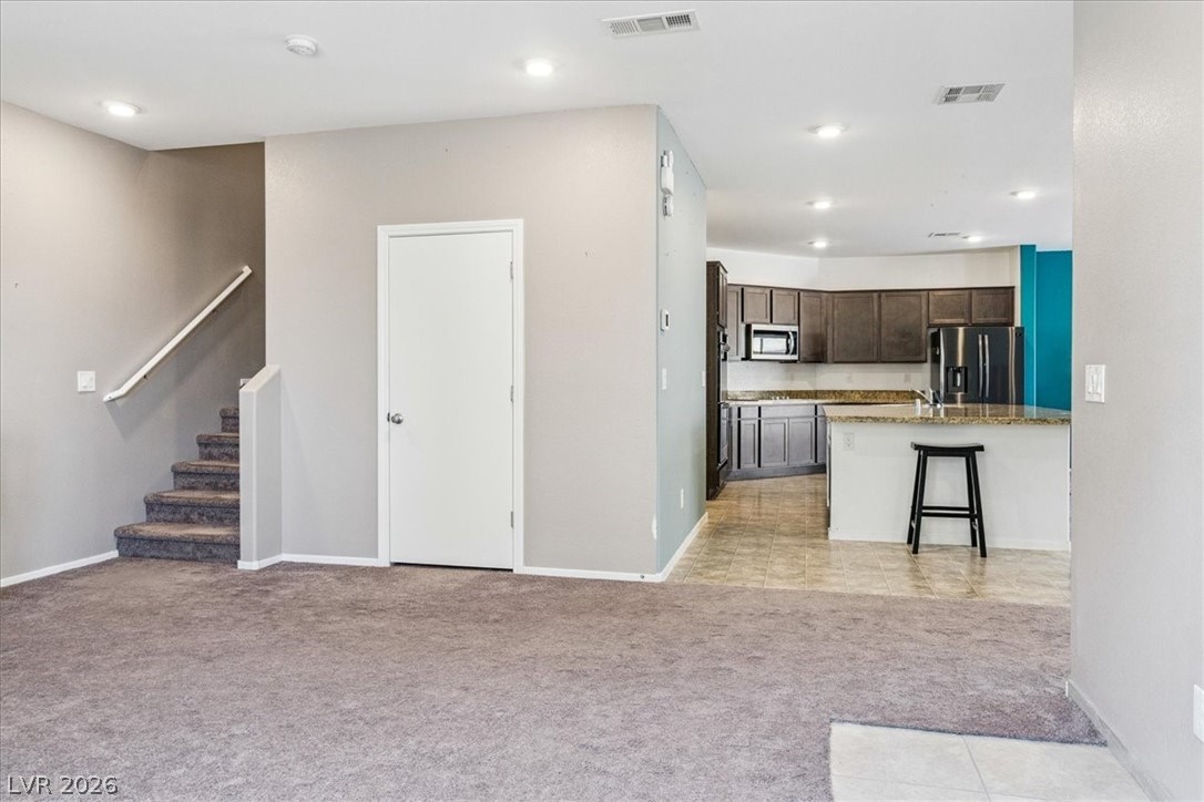 3942 E Teller Drive
