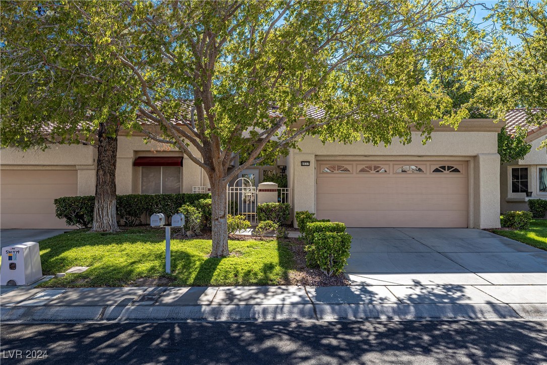 8537 Glenmount Drive, Las Vegas, Nevada image 27