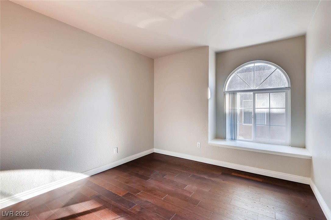 Las Vegas, Nevada 89117, United States, 3 Bedrooms Bedrooms, ,2 BathroomsBathrooms,Residential,Active,102078