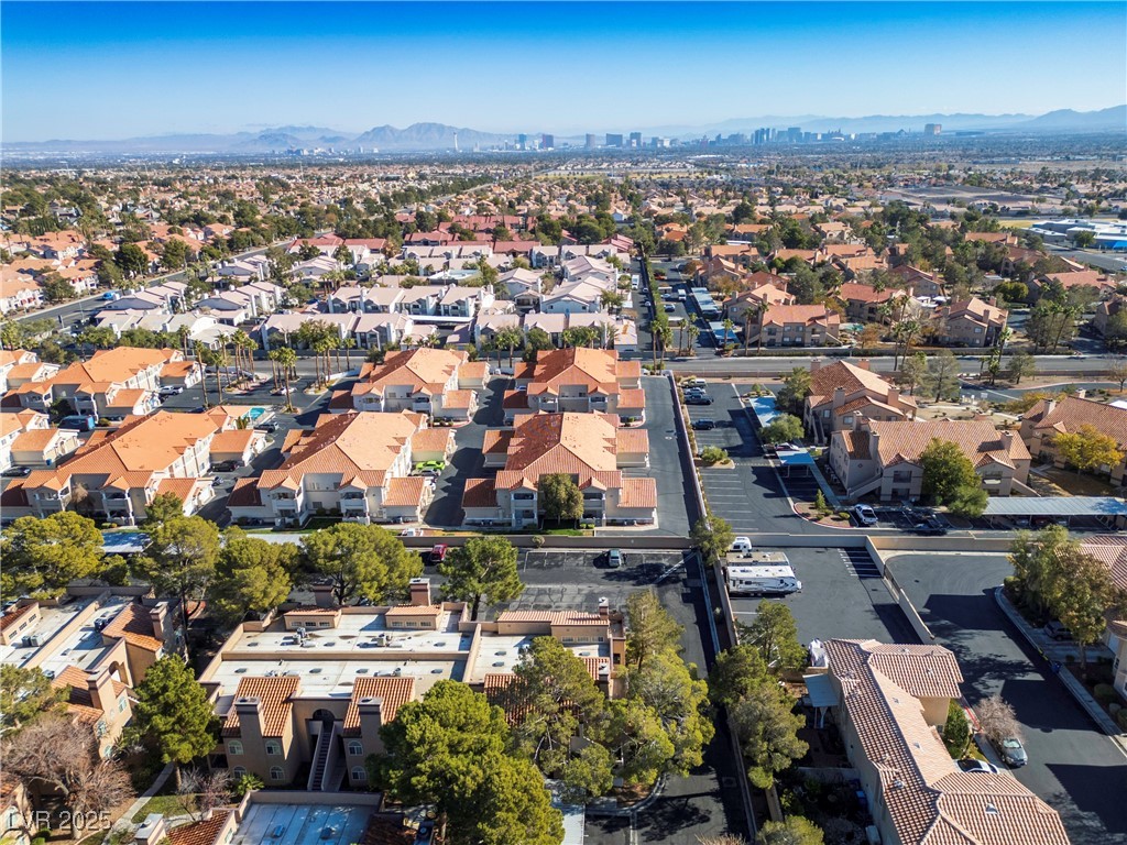 Las Vegas, Nevada 89117, United States, 3 Bedrooms Bedrooms, ,2 BathroomsBathrooms,Residential,Active,102078