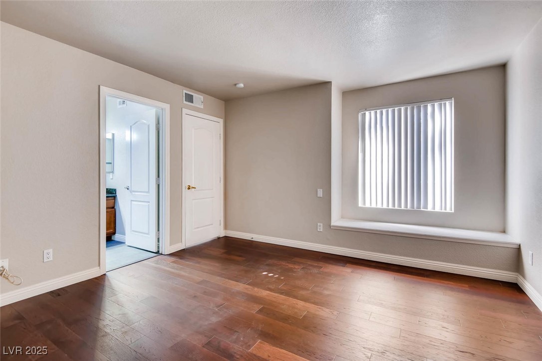 Las Vegas, Nevada 89117, United States, 3 Bedrooms Bedrooms, ,2 BathroomsBathrooms,Residential,Active,102078