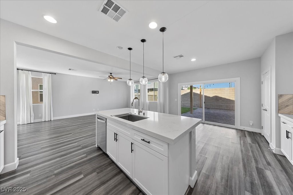 5703 Salt Rock Street