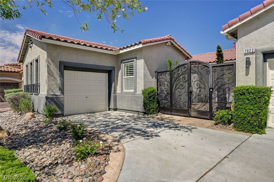 7922 Carson Creek Street