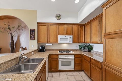 Photo of 62 E SERENE Avenue #324, Las Vegas, NV 89123 (MLS # 2801813)