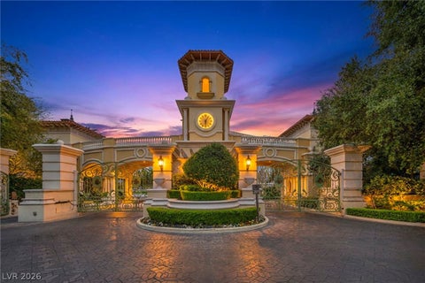 Photo of 2777 Paradise Road #2304, Las Vegas, NV 89109 (MLS # 2814632)