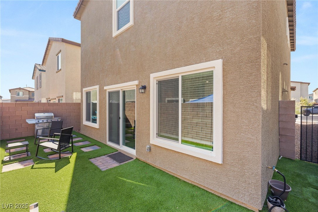 Las Vegas, Nevada 89141, United States, 3 Bedrooms Bedrooms, ,2 BathroomsBathrooms,Residential,Active,253209