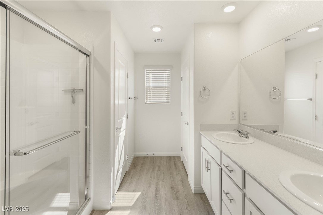 Las Vegas, Nevada 89141, United States, 3 Bedrooms Bedrooms, ,2 BathroomsBathrooms,Residential,Active,253209