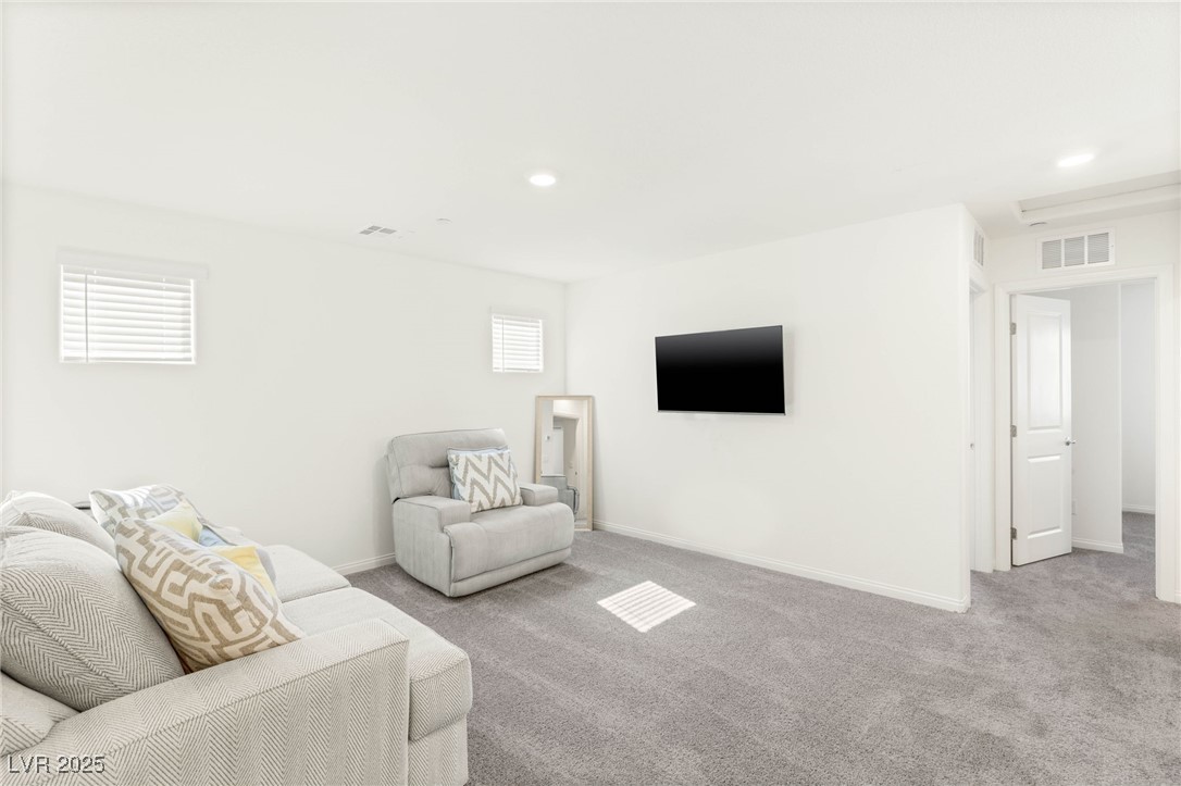 Las Vegas, Nevada 89141, United States, 3 Bedrooms Bedrooms, ,2 BathroomsBathrooms,Residential,Active,253209