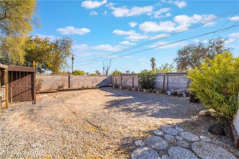 Tiny photo for 867 Lulu Avenue, Las Vegas, NV 89119 (MLS # 2794111)