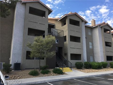 Condo For Rent - 4200 Valley View Boulevard #1051<br/> Las Vegas, NV 89103