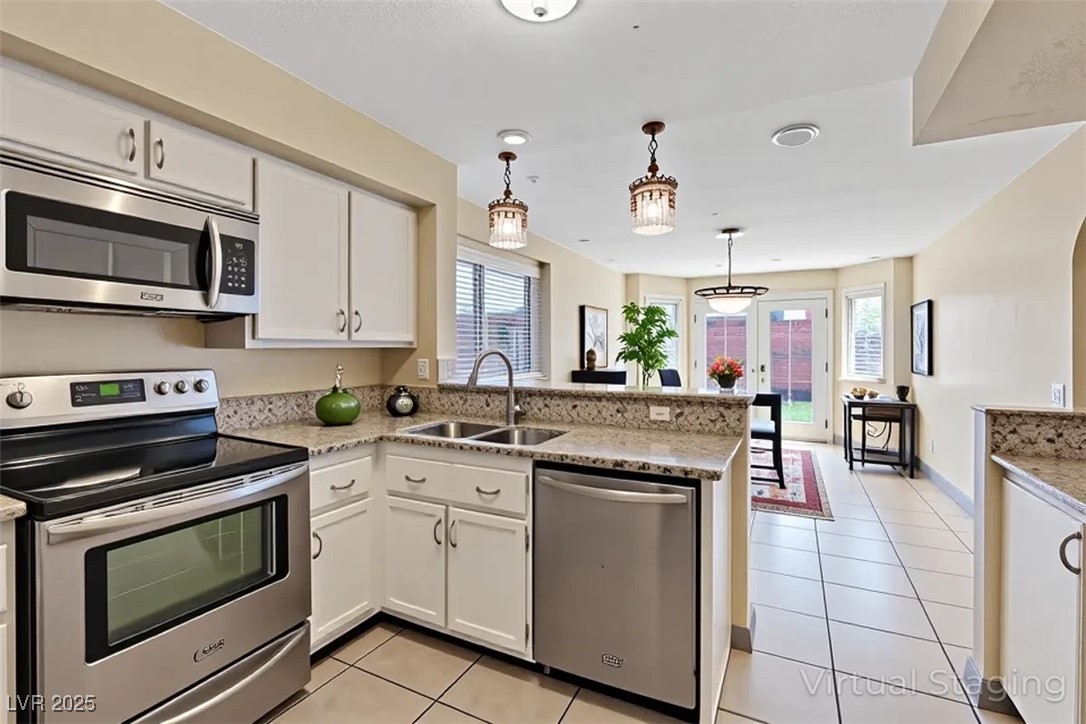 Las Vegas, Nevada 89119, United States, 3 Bedrooms Bedrooms, ,3 BathroomsBathrooms,Residential,Active,153663