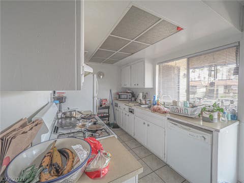 Tiny photo for 1370 Vegas Valley Drive #44, Las Vegas, NV 89169 (MLS # 2799758)