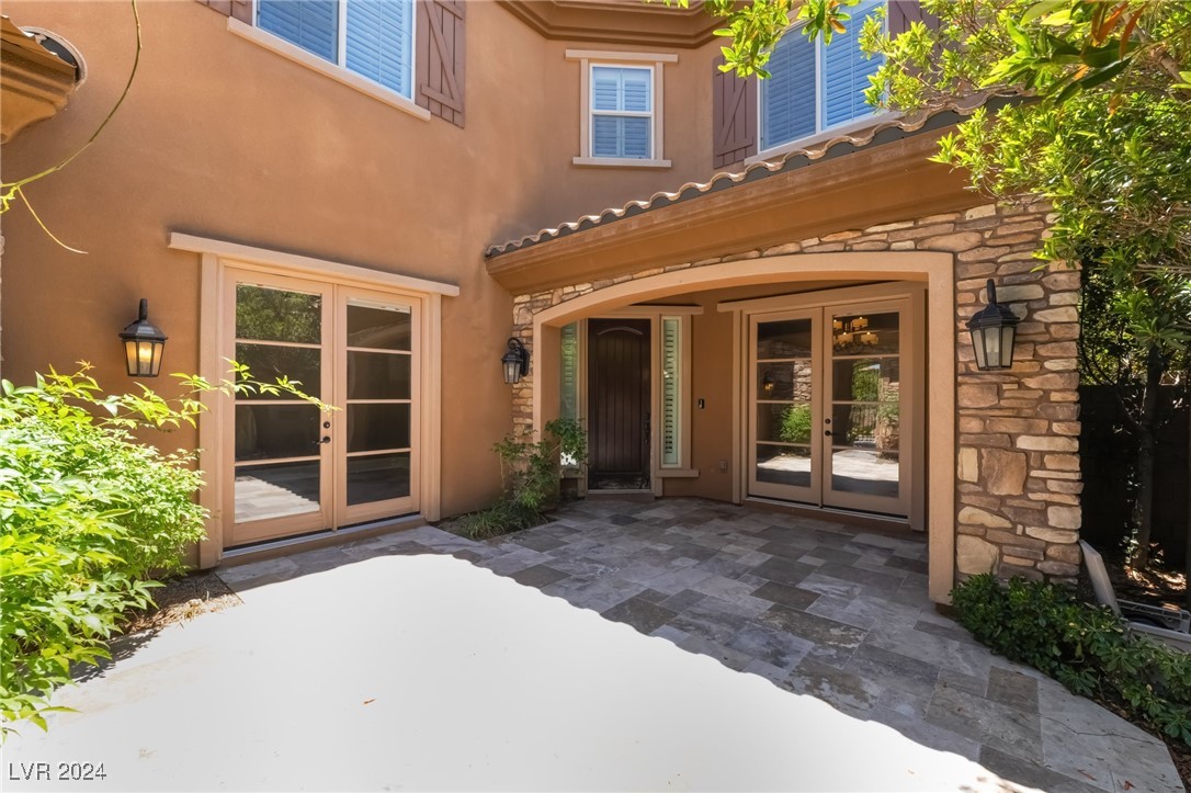 2804 Josephine Drive