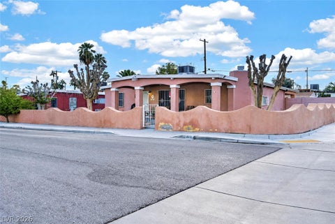 Photo of 1323 Maui Street, Las Vegas, NV 89104 (MLS # 2827021)
