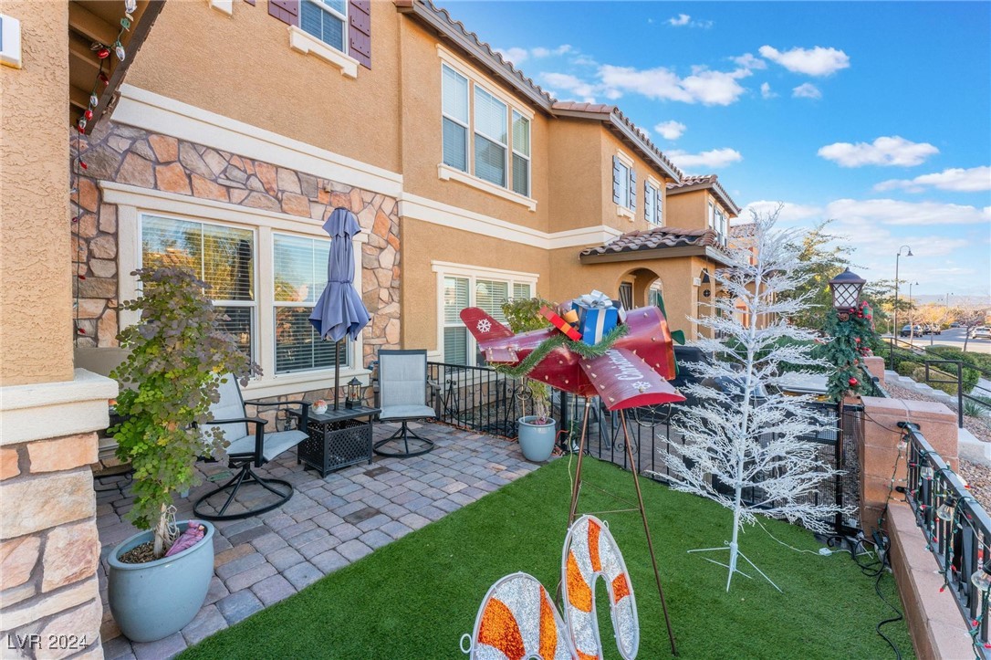 3181 Mist Effect Avenue, Henderson, Nevada image 6