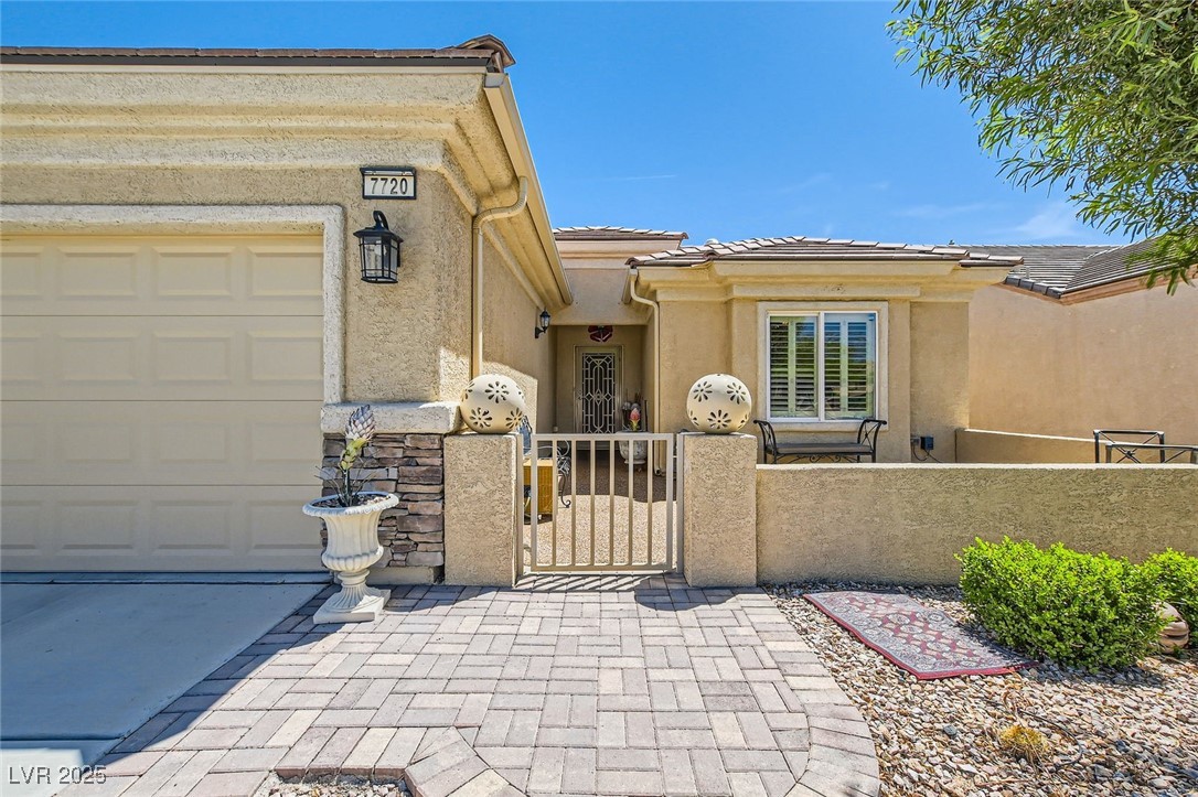 7720 Fruit Dove Street, North Las Vegas, Nevada image 4