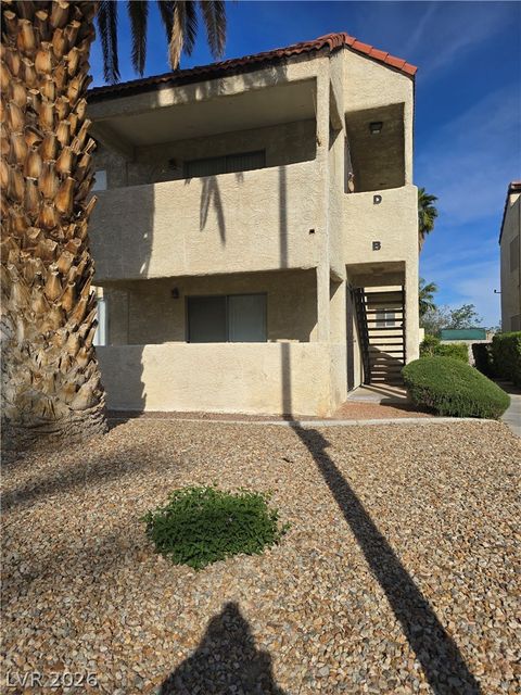 5060 Newport Cove Drive B Las Vegas NV 89119