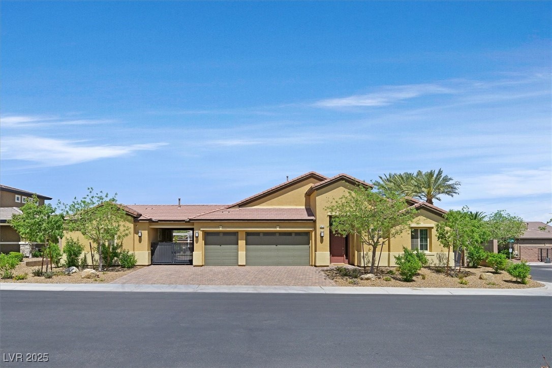 3870 Valles Caldera Court