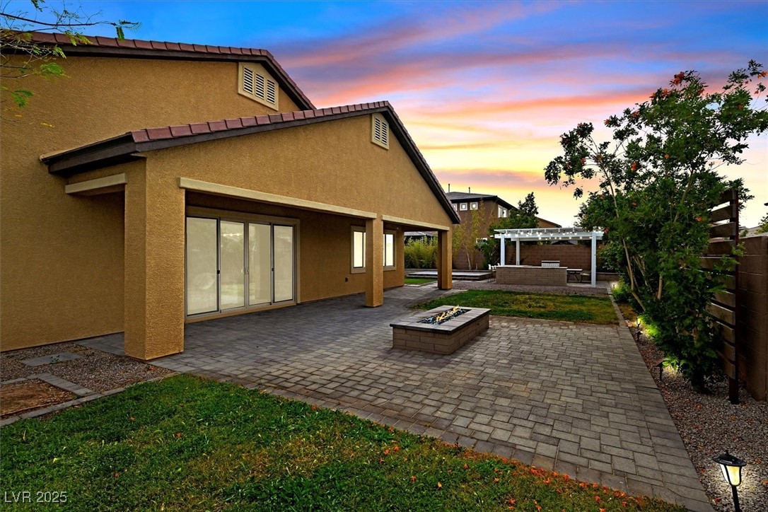 3870 Valles Caldera Court