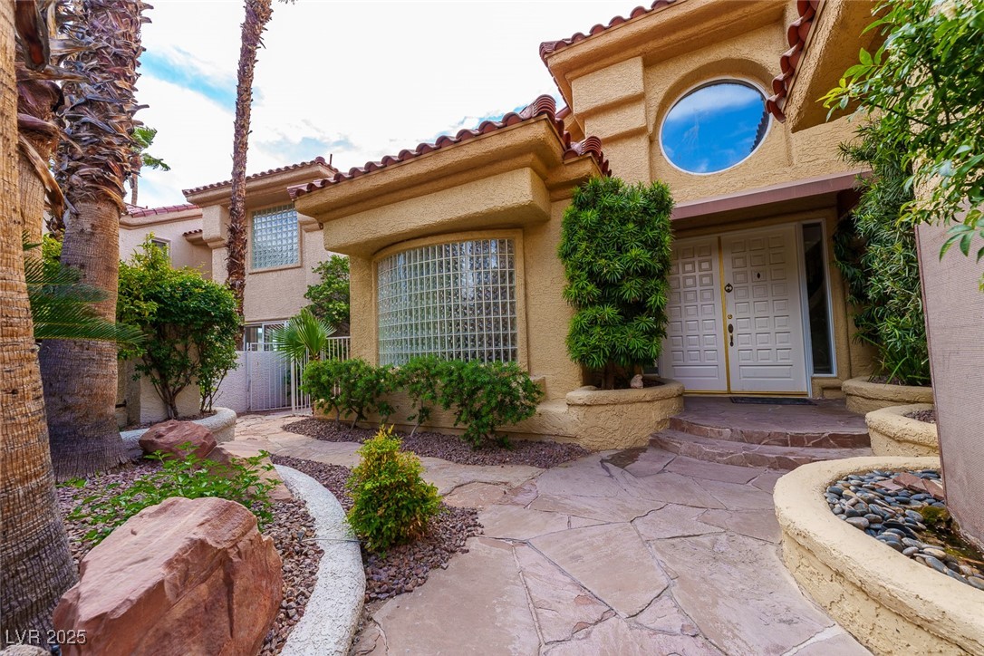 7969 Bermuda Dunes Avenue