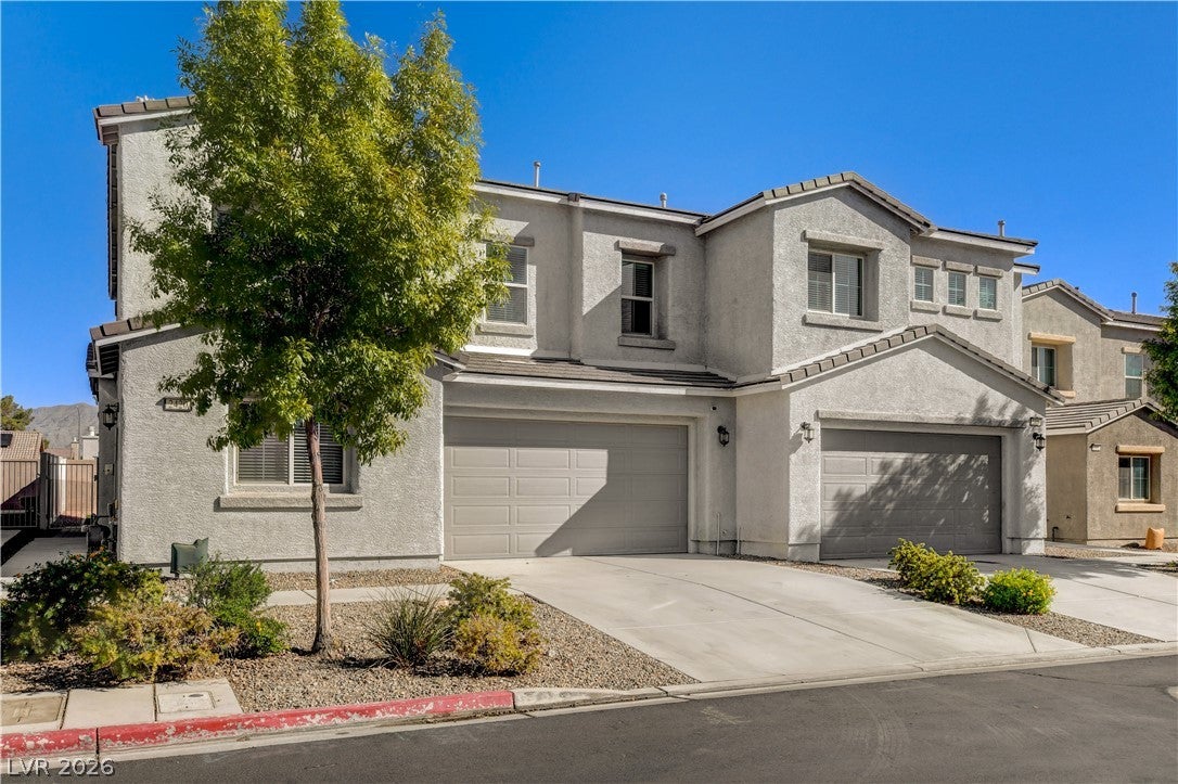 2420 Rainy Meadows Avenue