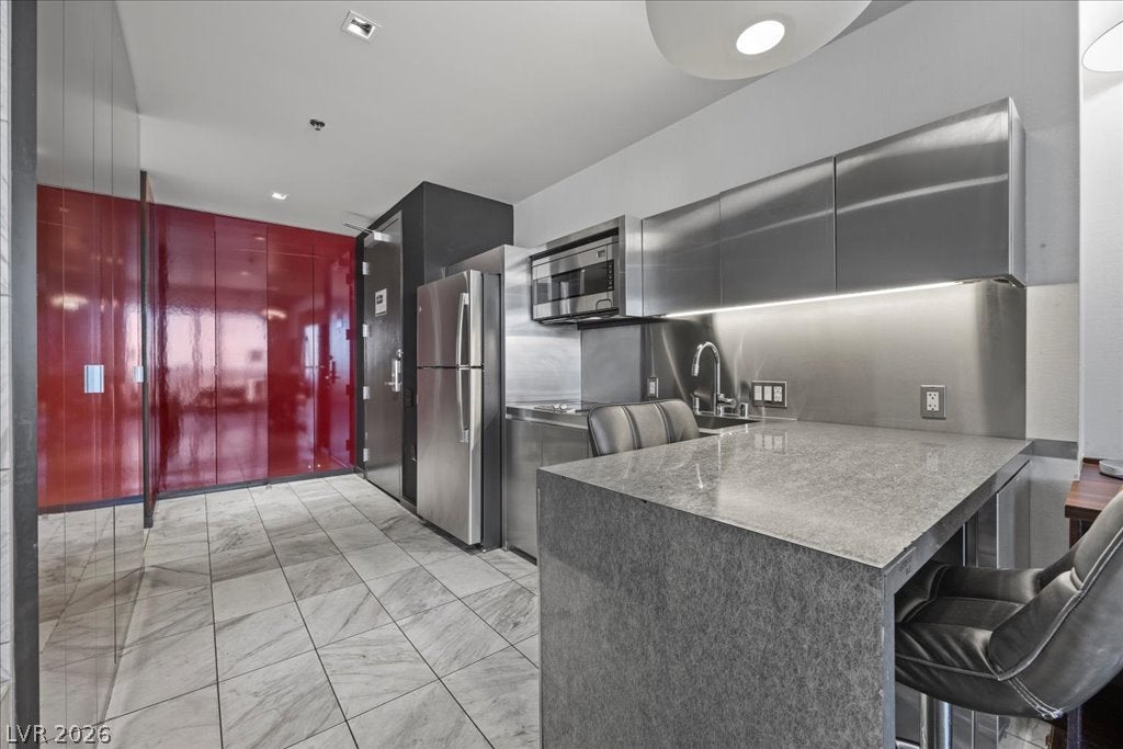 4381 W Flamingo Road 5112