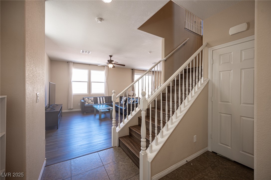 5638 Jelsma Avenue, Las Vegas, Nevada image 7