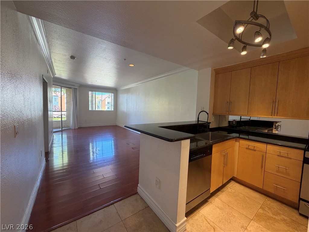 210 E Flamingo Road 126