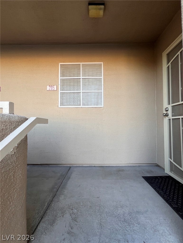 1909 High Valley Court 205