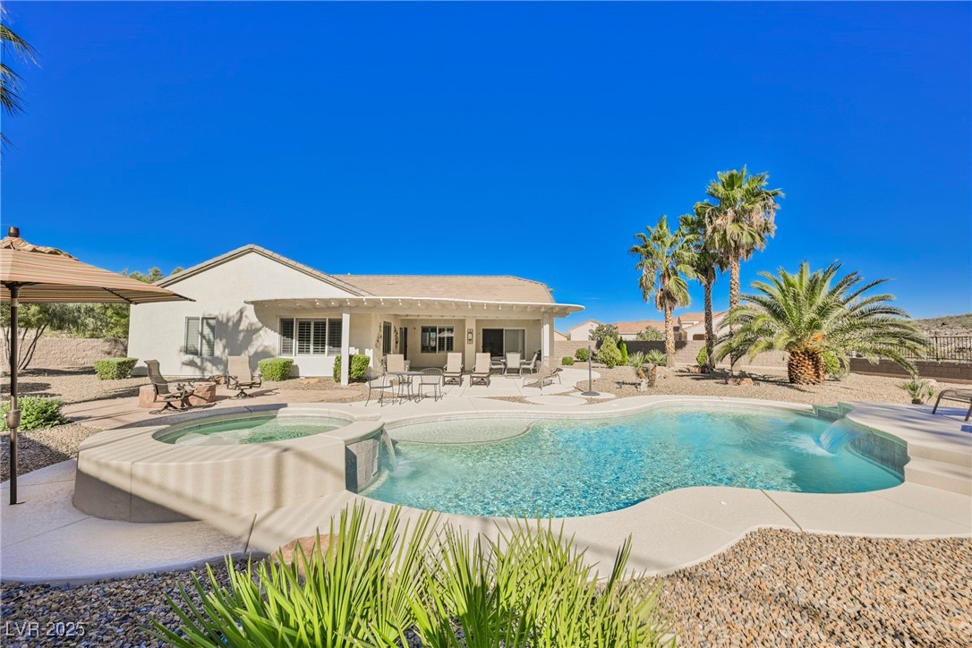 Properties 2 2091 Gunnison Place