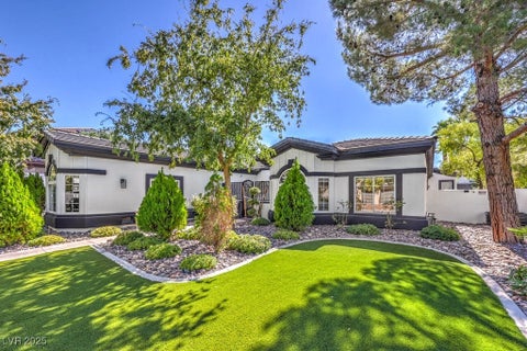 Photo of 2255 Candlestick Avenue, Henderson, NV 89052 (MLS # 2722698)