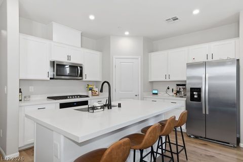 Tiny photo for 10950 Fennel Avenue, Las Vegas, NV 89166 (MLS # 2794558)