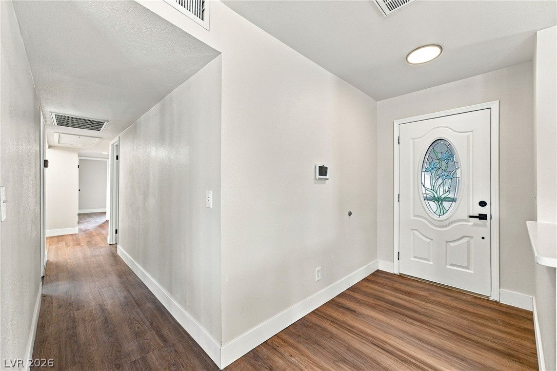 5444 Northridge Lane