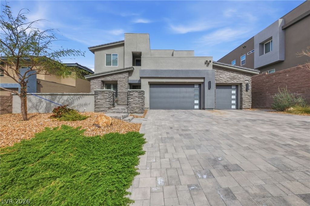 Photo of 334 Natoire Court, Henderson, NV 89012 (MLS # 2762108)
