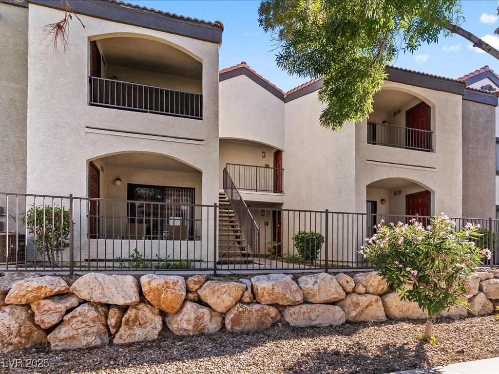 950 Seven Hills Drive 1426