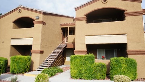 Photo of 5055 W Hacienda Avenue #2051, Las Vegas, NV 89118 (MLS # 2800949)