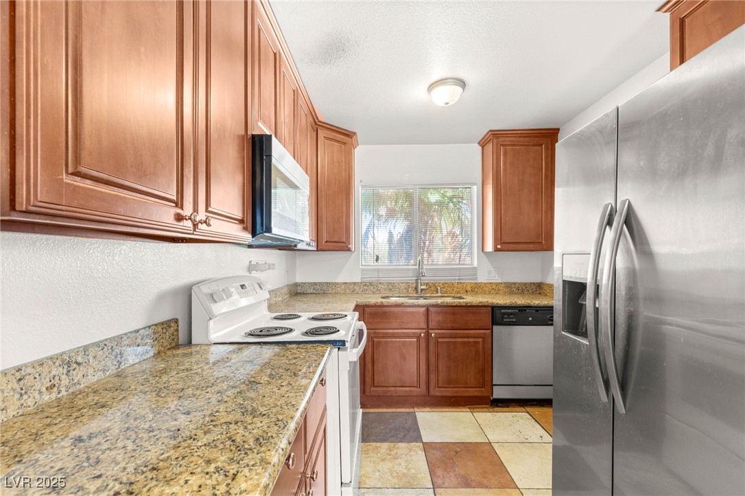 Las Vegas, Nevada 89106, United States, 4 Bedrooms Bedrooms, ,2 BathroomsBathrooms,Residential,Active,155498