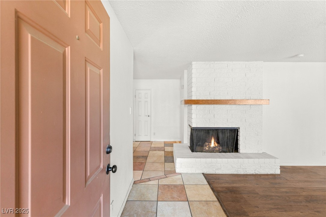 Las Vegas, Nevada 89106, United States, 4 Bedrooms Bedrooms, ,2 BathroomsBathrooms,Residential,Active,155498