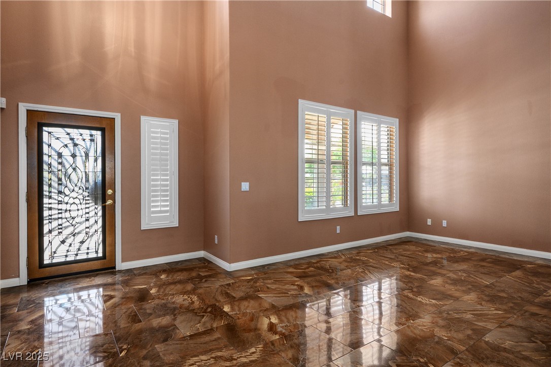 7340 Elderly Avenue, Las Vegas, Nevada image 7