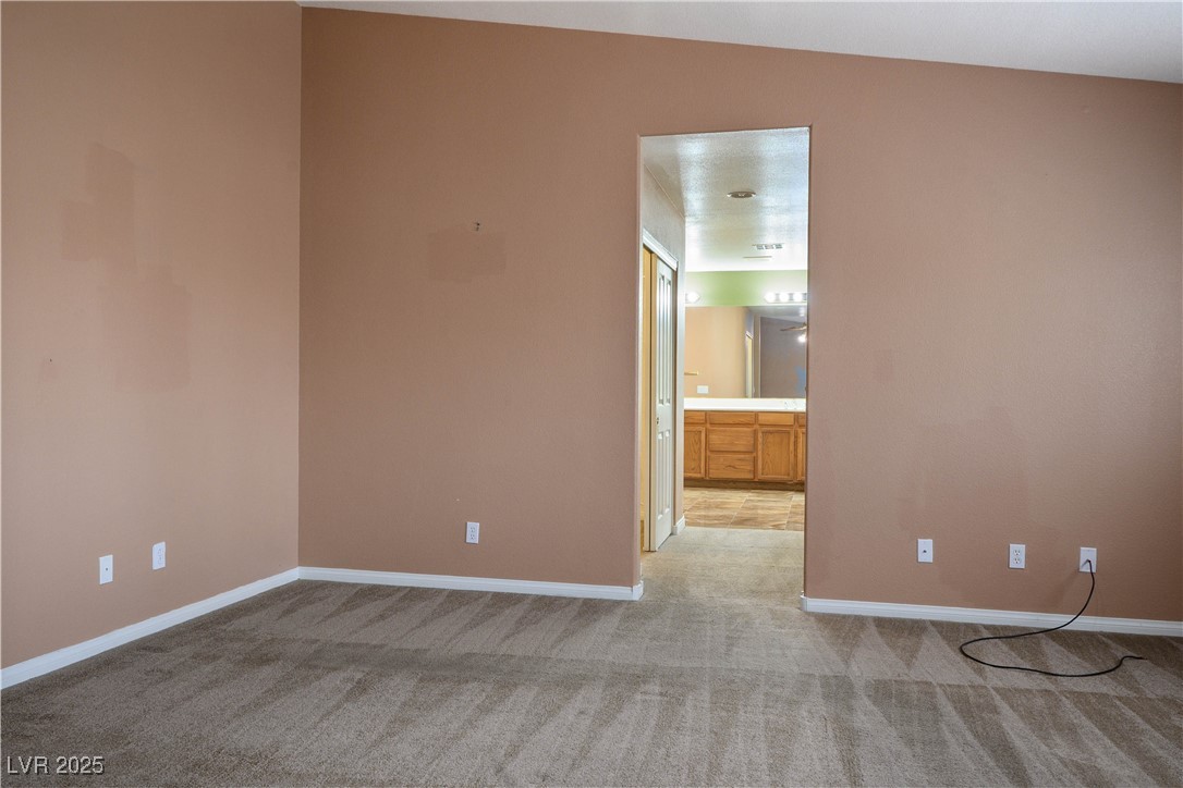7340 Elderly Avenue, Las Vegas, Nevada image 33
