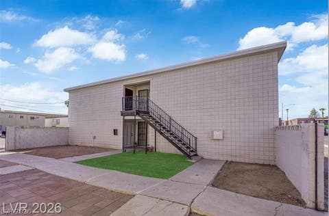 Multifamily For Rent - 2908 Poplar Avenue #3<br/> Clark County, Las Vegas, NV 89101