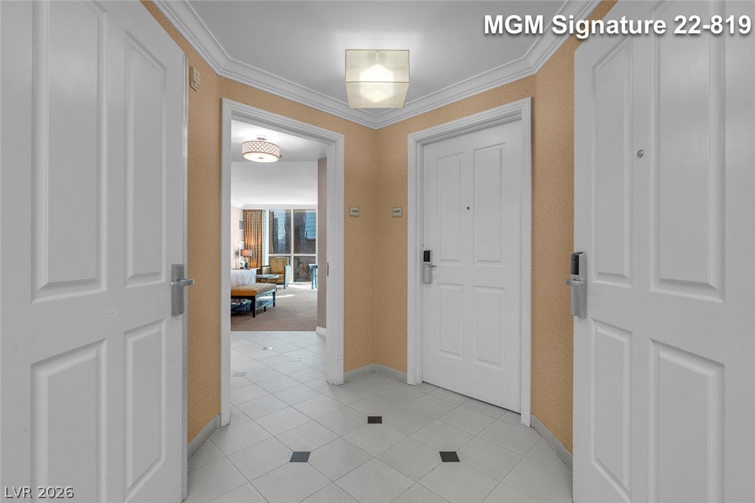 125 E Harmon Avenue 2219