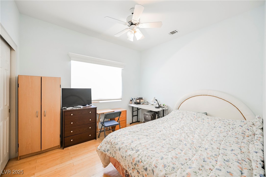 1424 Country Hollow Drive, Las Vegas, Nevada image 24