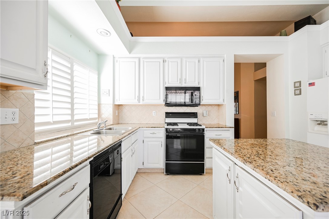 1424 Country Hollow Drive, Las Vegas, Nevada image 13