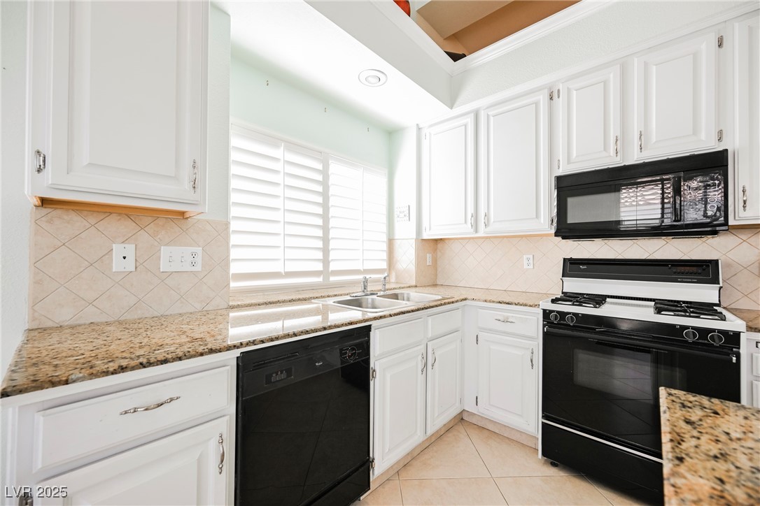1424 Country Hollow Drive, Las Vegas, Nevada image 14
