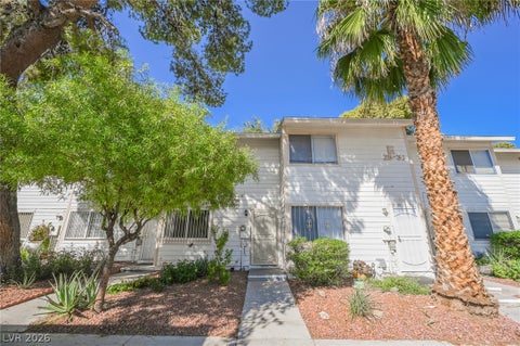 Townhouse For Sale - 4770 Topaz Street #29<br/> Las Vegas, NV 89121